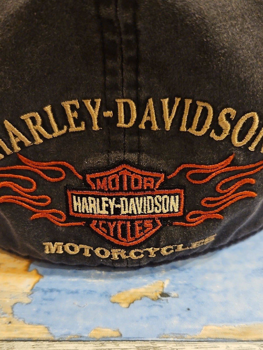 PRE-OWNED HARLEY-DAVIDSON® MENS FLAME GRAPHIC IVY CAP 99537-11VM